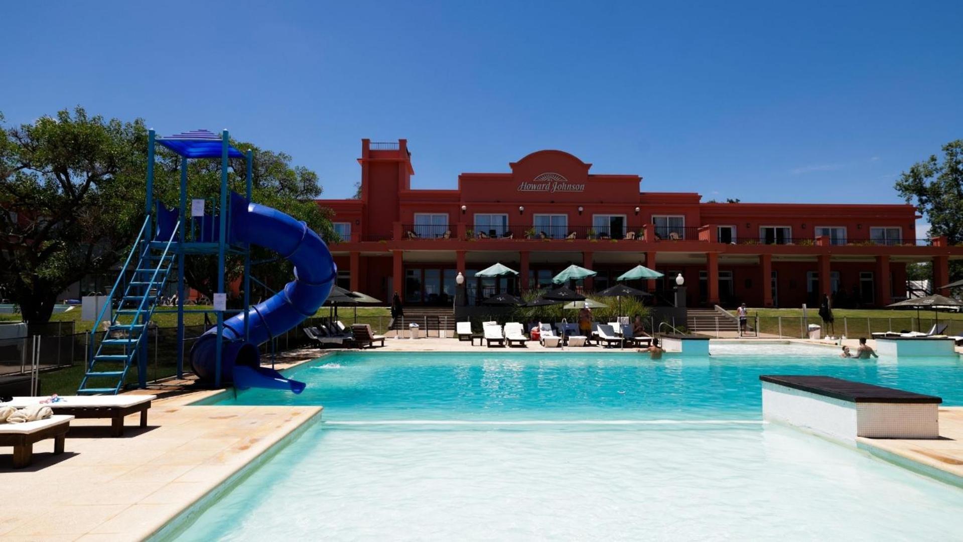 Howard Johnson Chascomus Bagian luar foto
