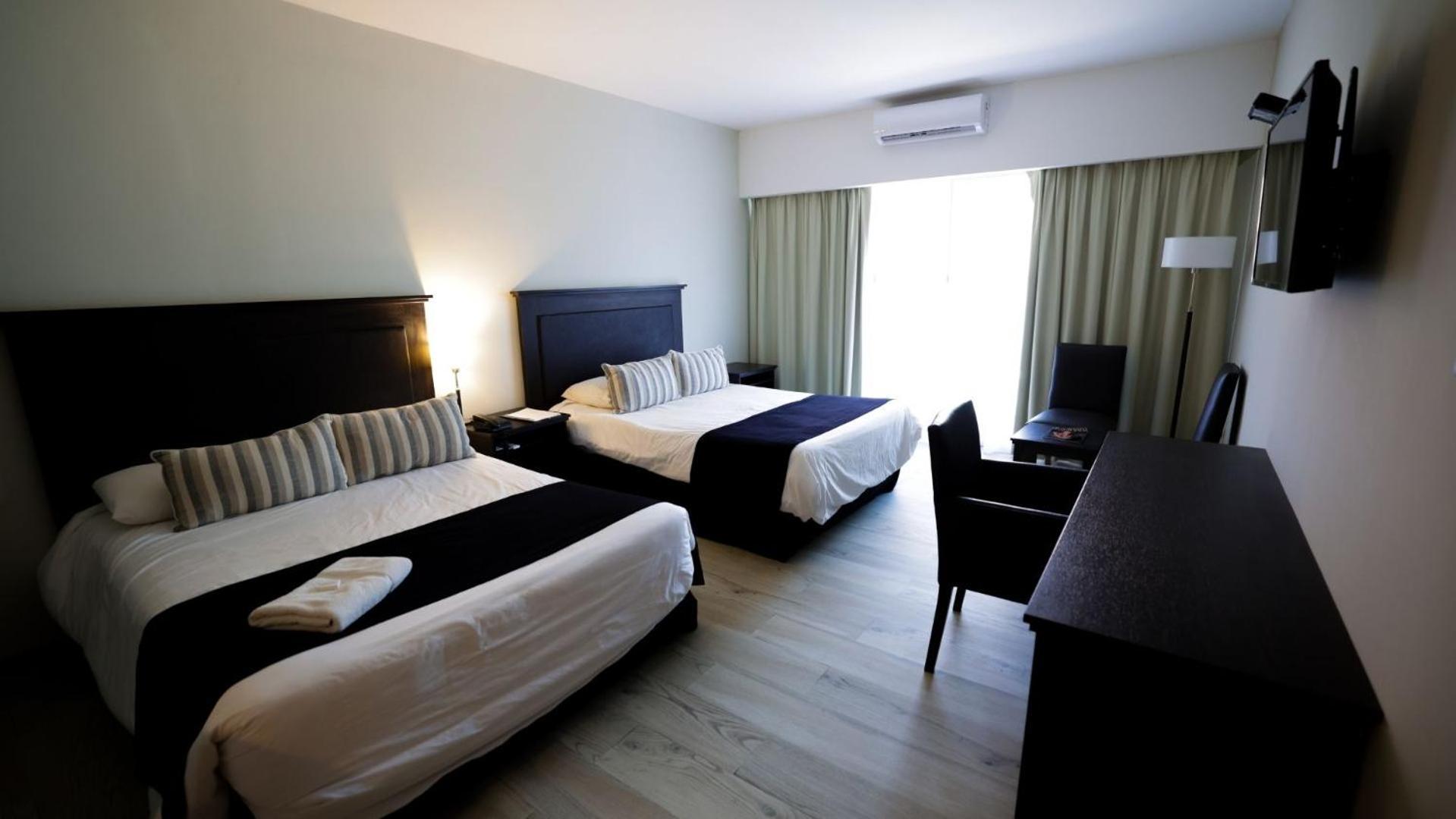 Howard Johnson Chascomus Bagian luar foto